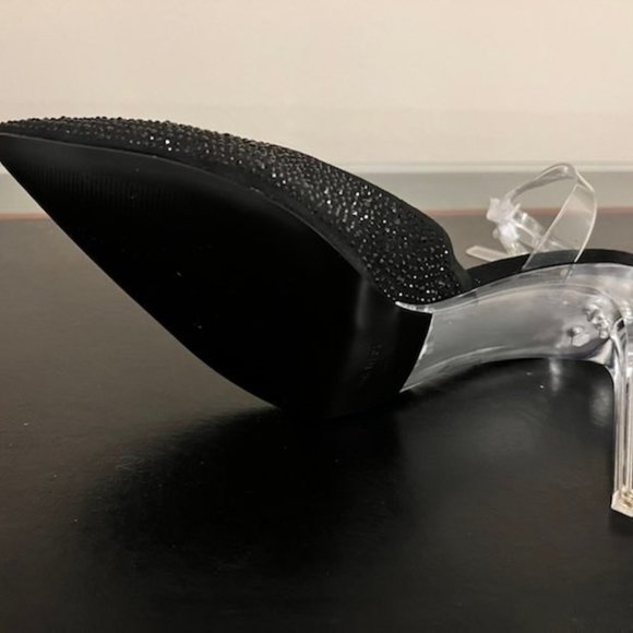 Sharp Nine West Sparkel Ankle Strap Pumps - Picture 2 of 4